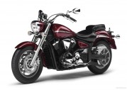 Yamaha XVS1300A Midnight Star